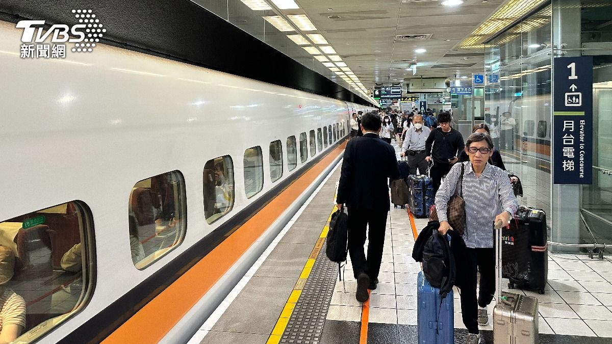 Taiwan High Speed Rail adds trains for Mother’s Day rush (TVBS News) Taiwan bullet train adds services for Mother’s Day rush