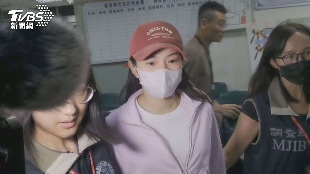 新北地檢署接獲情資立案調查，今天針對群海娛樂等5處發動搜索，約談家寧及家寧母親等9人。（圖／TVBS）
