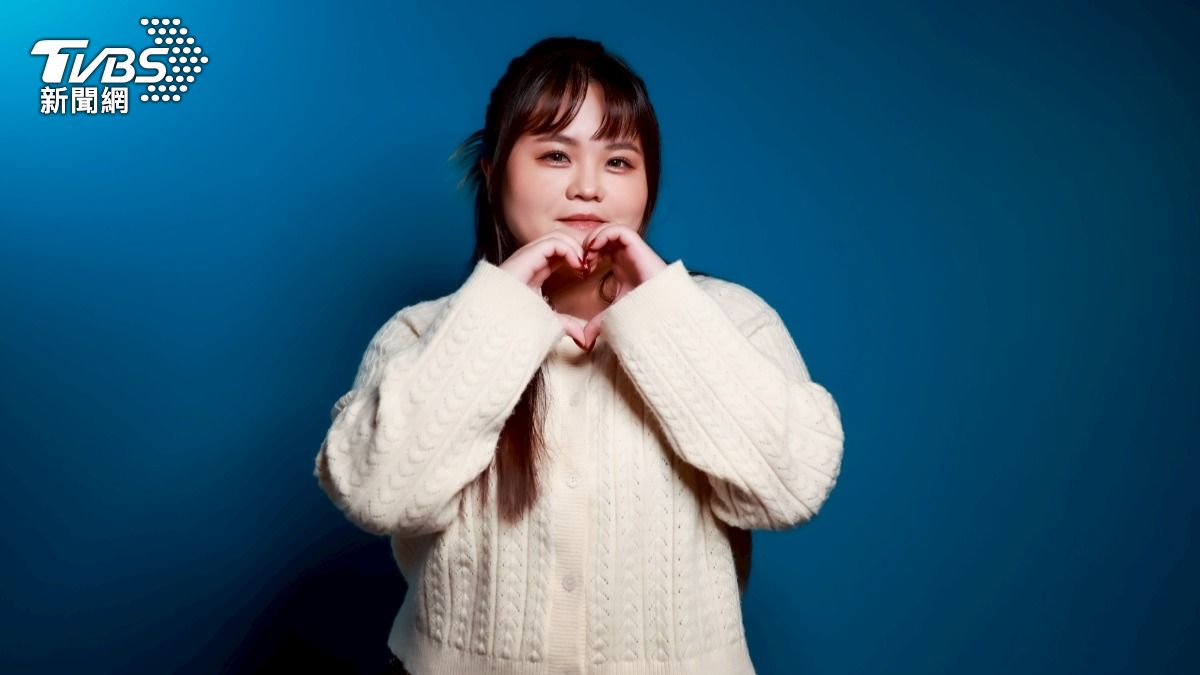 黃詩甜報喜當媽，團員們虧她從辣妹風格轉為辣媽。（圖／趙世平攝）