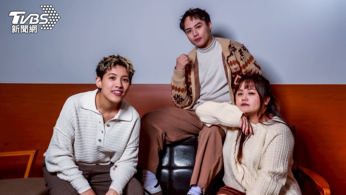 曾靜玟（左）、蔣玉傑和黃詩甜大講內心話。（圖／趙世平攝）