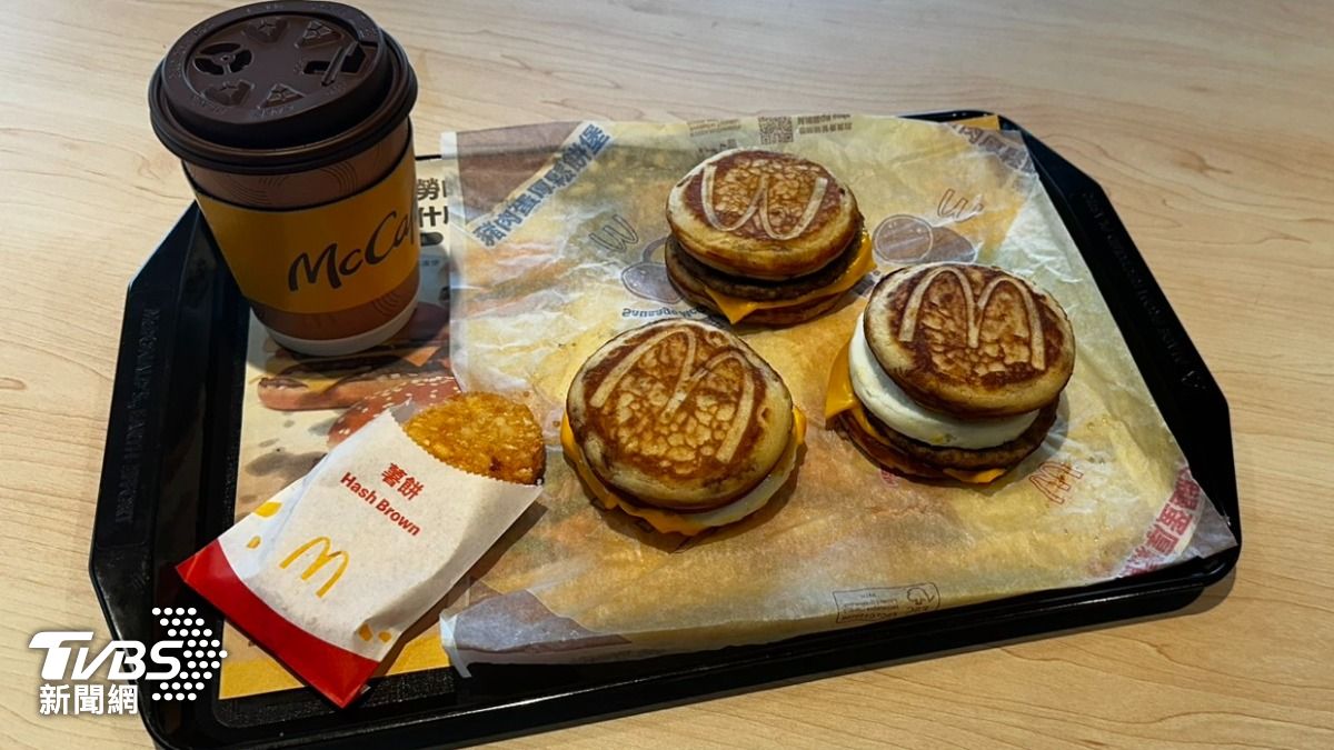麥當勞「McGriddles厚鬆餅堡」日前回歸。（圖／陳昫蓁攝）