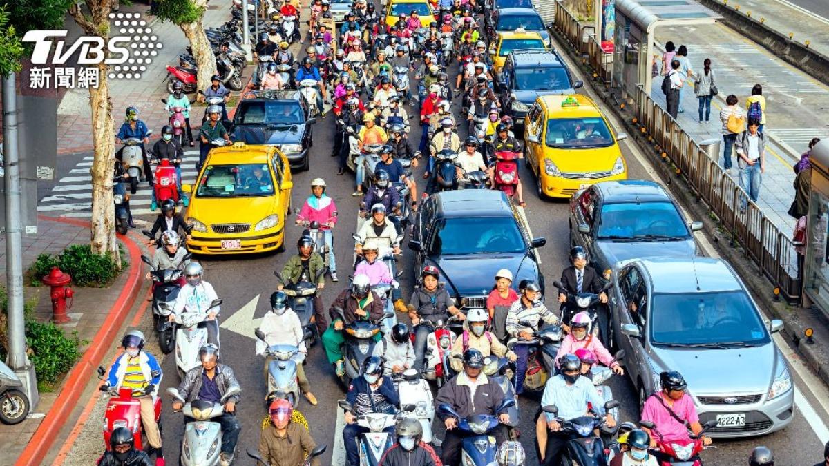 機車定檢明信片-台南機車定檢明信片-機車定檢查詢-機車定檢罰款-排氣定期檢驗