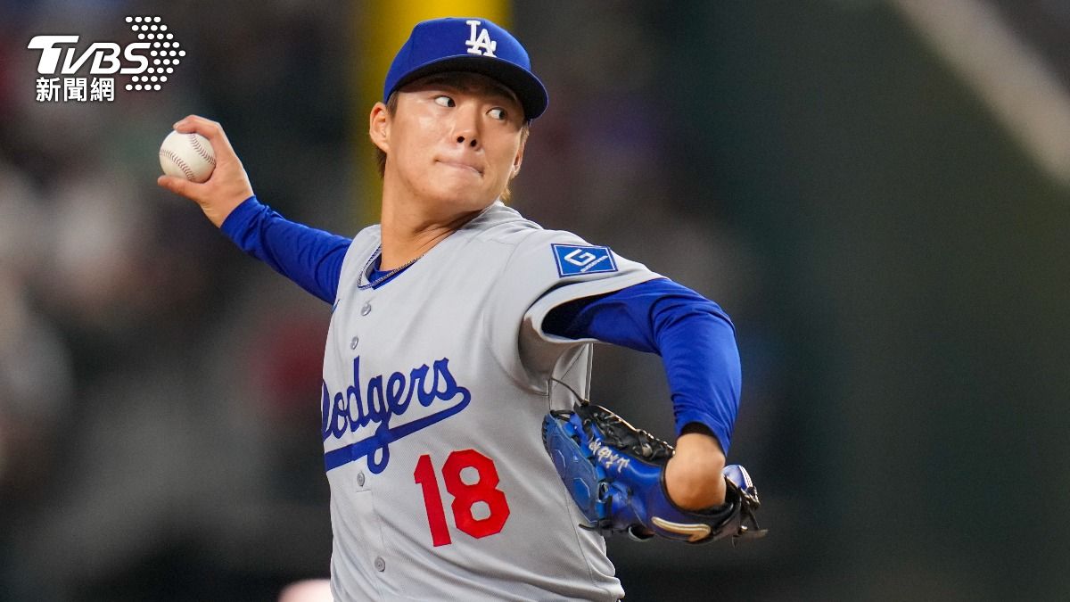 首位亞洲塞揚？山本由伸指叉球再進化。（圖／達志影像美聯社）
