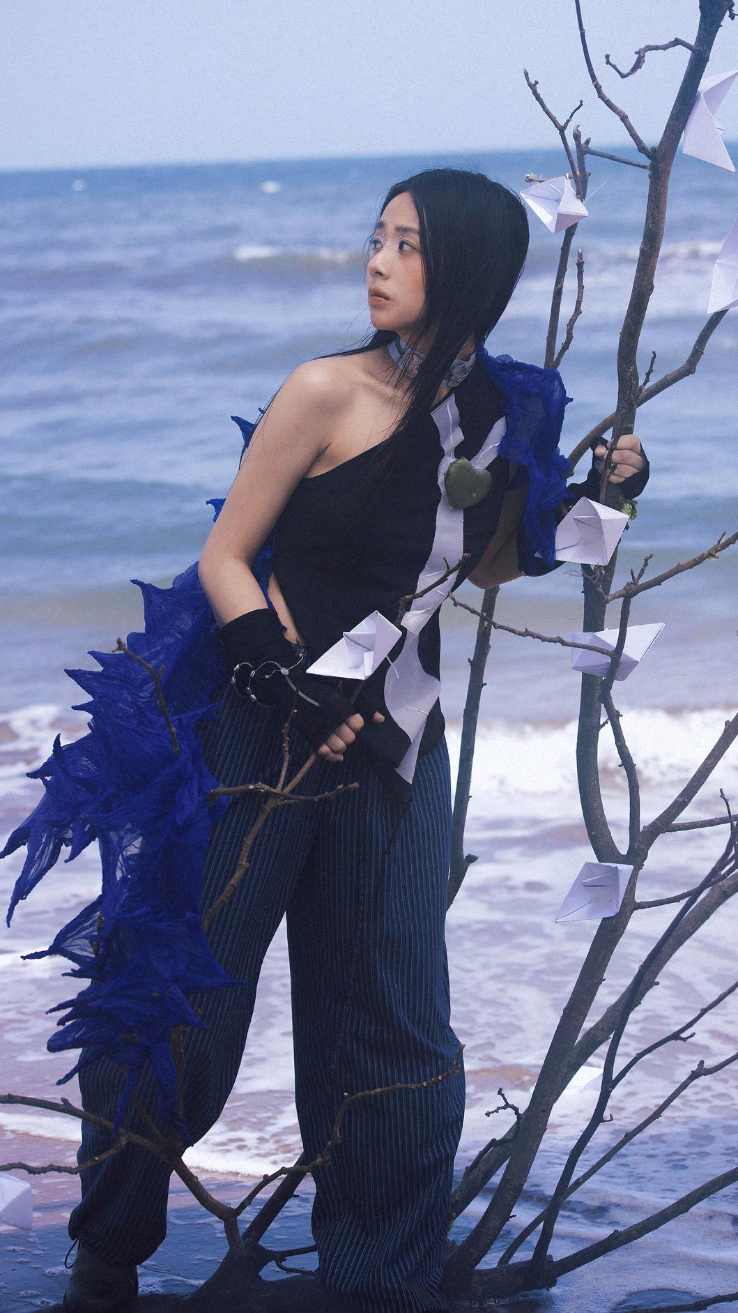 163braces不僅包辦詞曲，更擔任專輯製作人。（圖／形上娛樂提供）