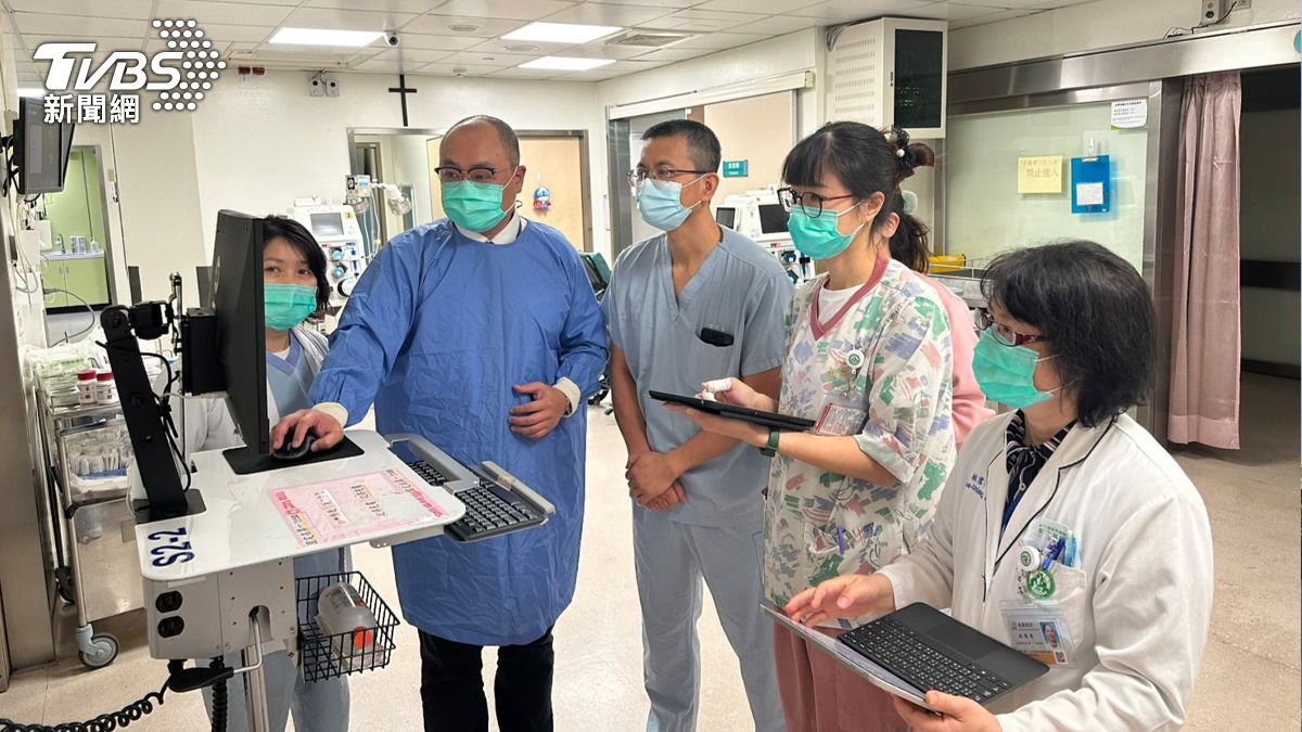 彰基醫院全力救援。（圖／TVBS）