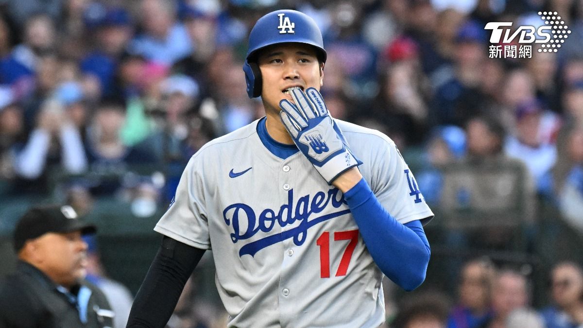 大谷翔平打擊陷入低潮，隊友貝茲送來一句溫暖的話，「他也是人啊！」（圖／達志影像路透社）