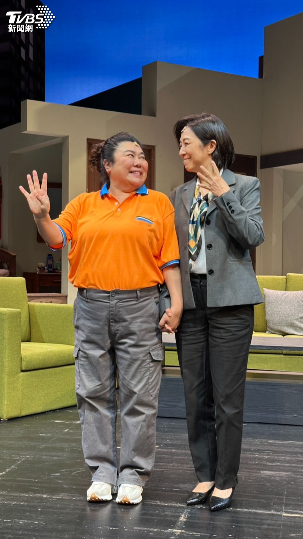 林美秀、黃韻玲（右）時隔16年再演姊妹，有著不同心境。（圖／陳郁文攝）