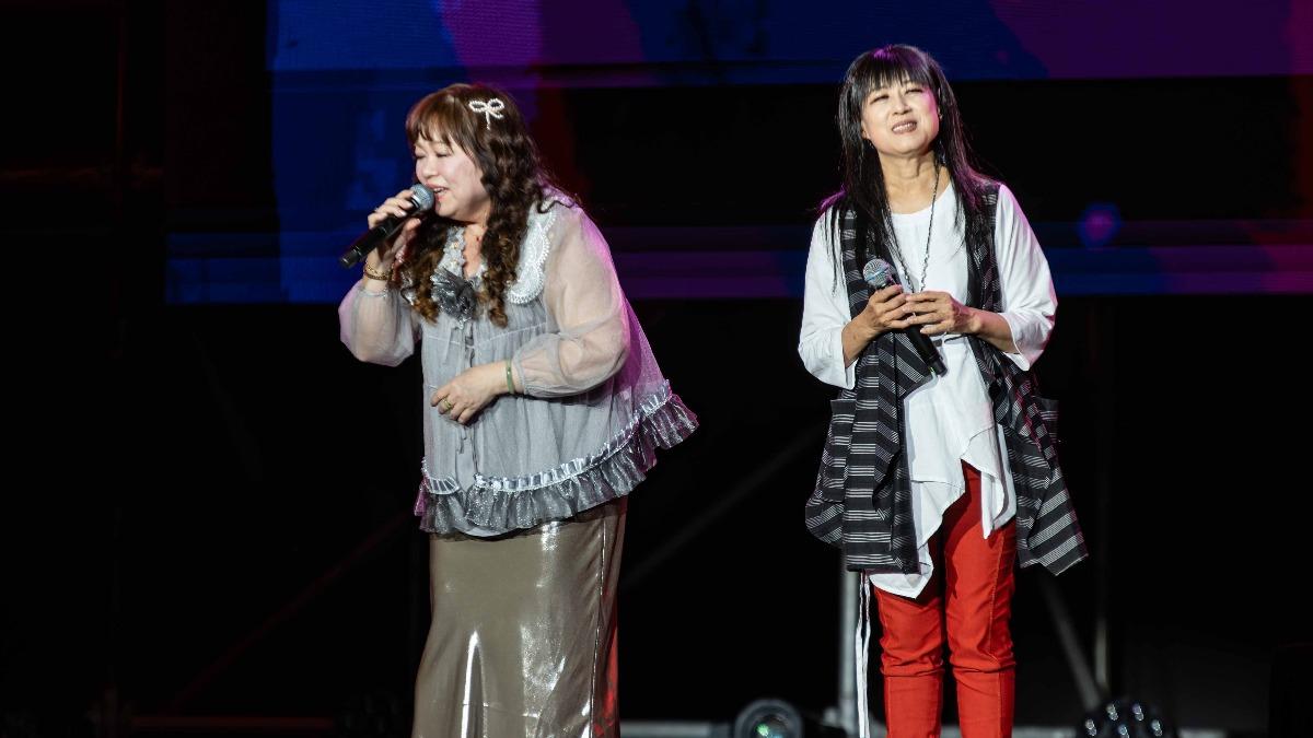 南方二重唱獻唱多首經典好歌。（圖／台東縣政府社會處提供）