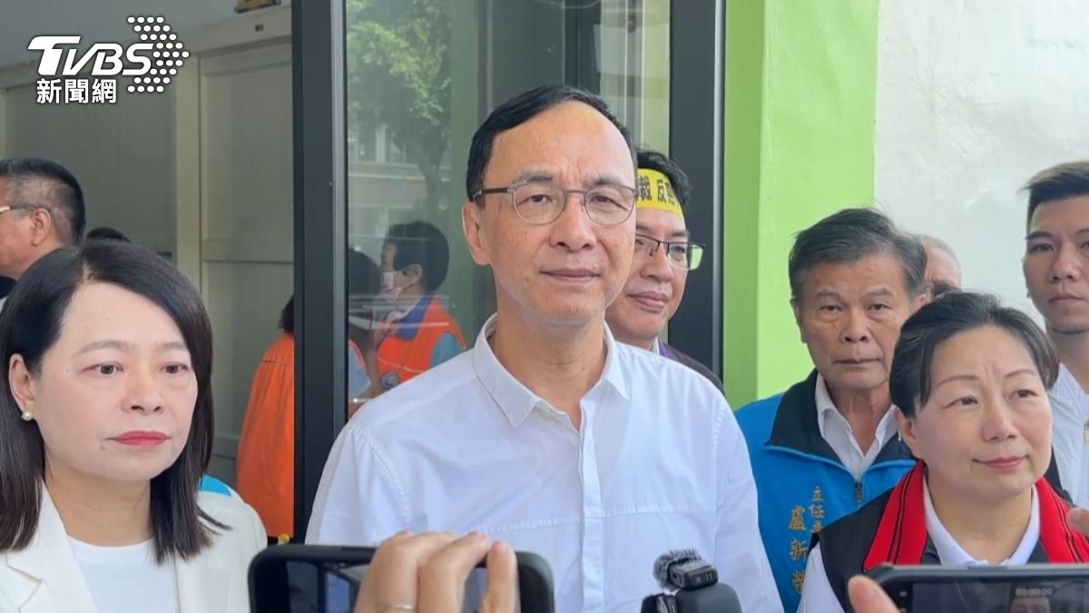 國民黨主席朱立倫稱全民的怒火在台灣各個角落都會展現。（圖／TVBS）