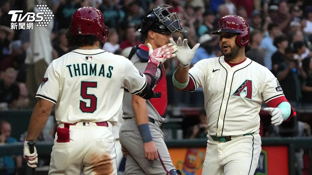 蘇亞雷斯是響尾蛇隊史首位單場4響砲的球員，但也是達成此壯舉卻輸球的史上第3人。（圖／達志影像美聯社）