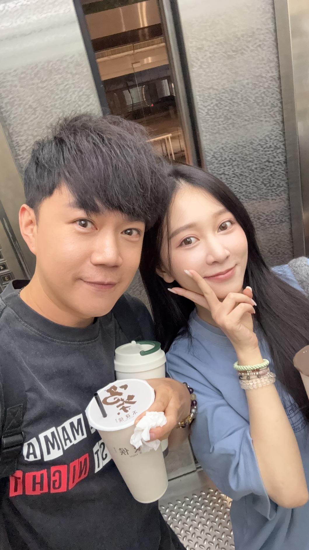 李岳與女神篠崎泫兩人是無話不談的好朋友。（圖／李岳提供）