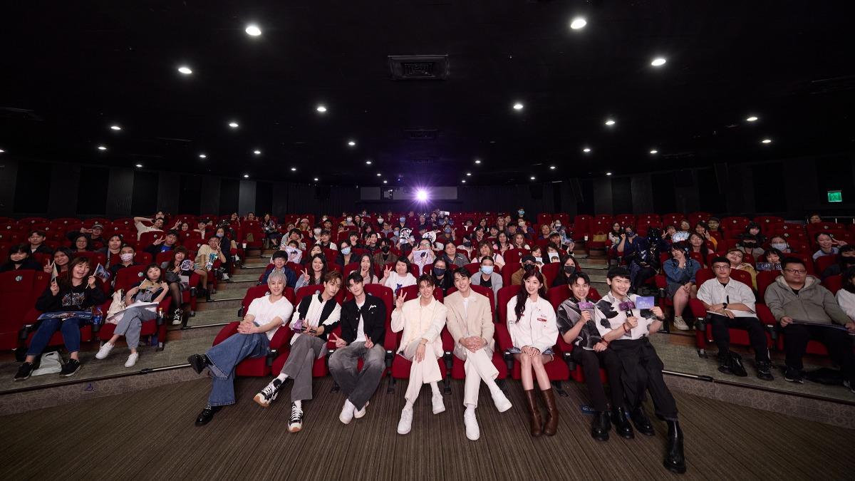 《獨佔接班人》終映會現場大合照。（圖／LINE TV提供）