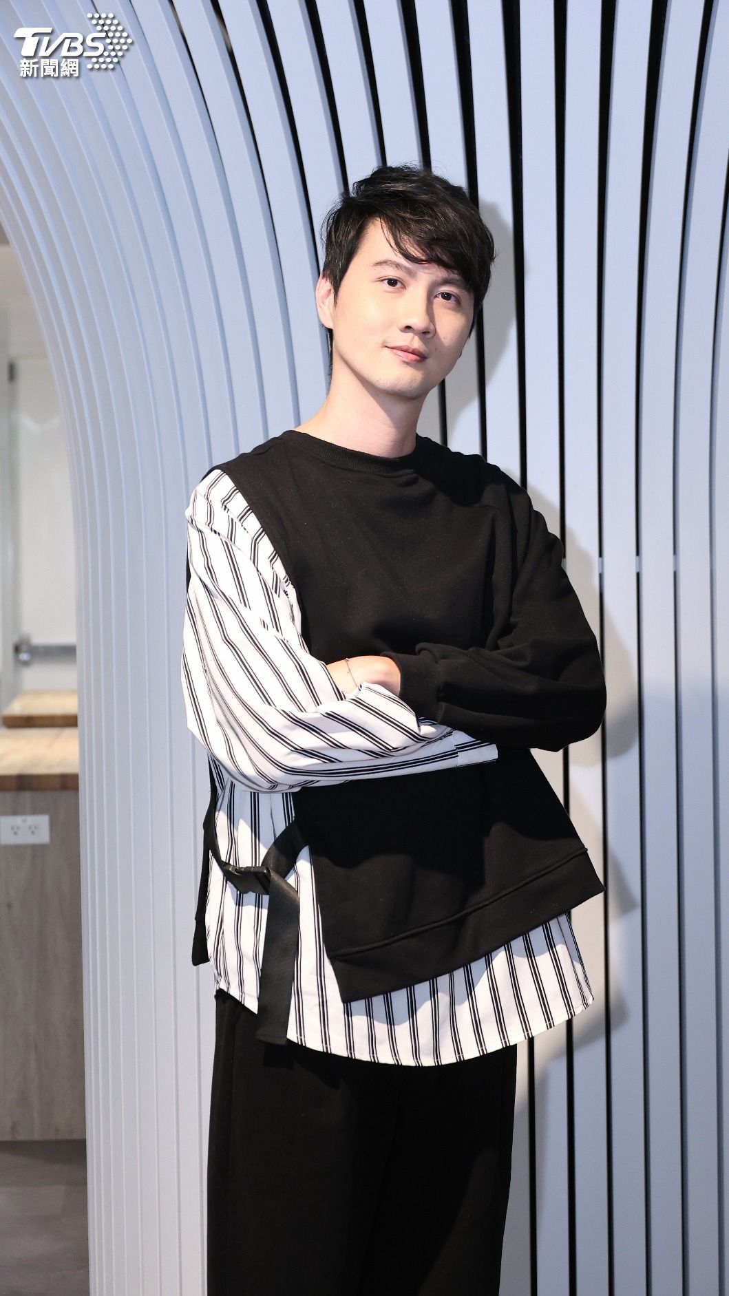 張捷幫夏如芝打排卵針，相當心疼。（圖／張哲鳴攝）