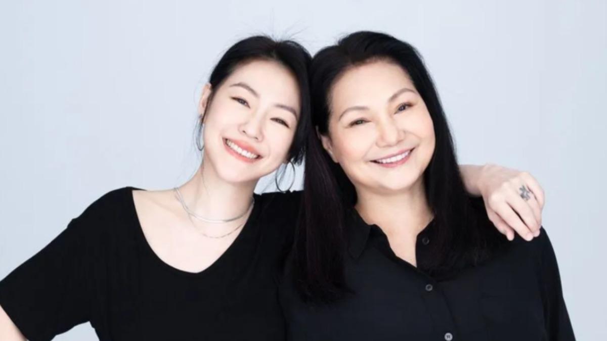小S（右）傳出為了媽媽將搬離帝寶。（圖／金星文創提供）
