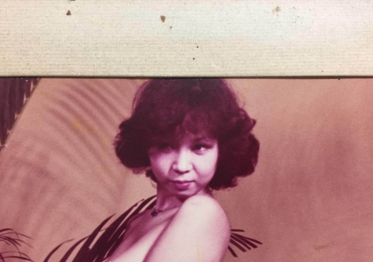 八代亞紀正式出道前曾當唱片公司老闆的小三，當時拍攝的裸照落入他人之手。（圖／翻攝自日網）