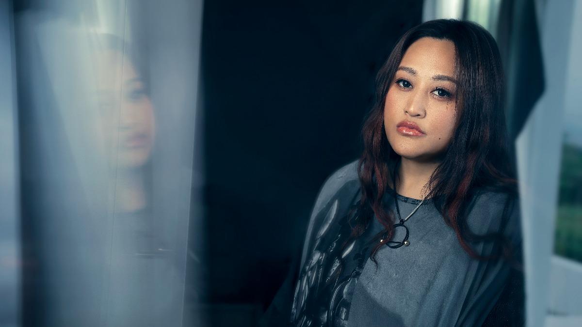 家家曾經陷入低潮，認為自己是無助的孤兒。（圖／相信音樂提供）