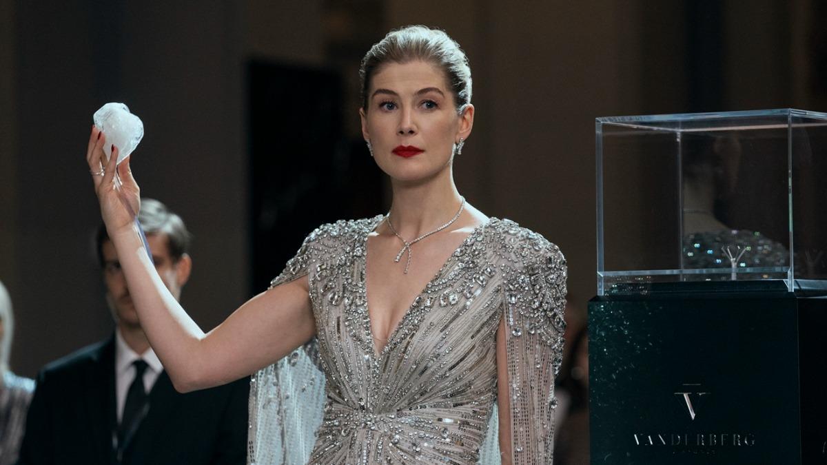 《控制》影后蘿莎蒙派克加盟《出神入化3》，角色疑似違反派。（圖／龍祥提供）