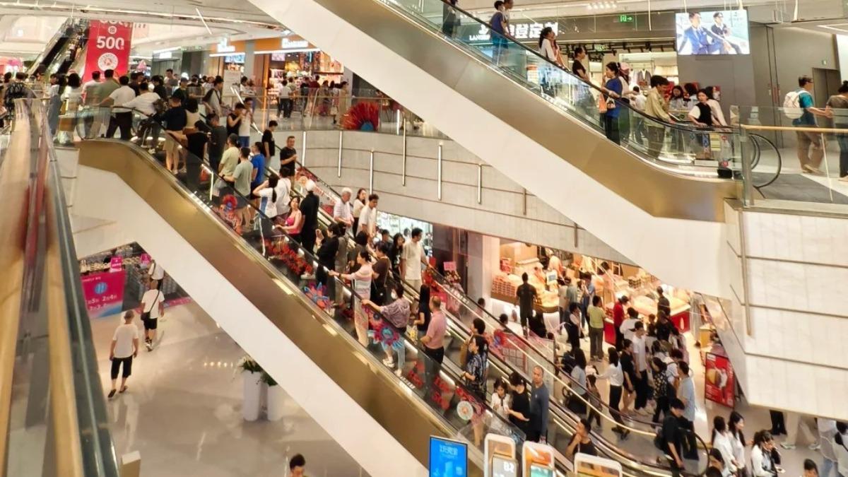 備戰五一連假人潮，深圳市區新開多家商場。（圖／翻攝小紅書）