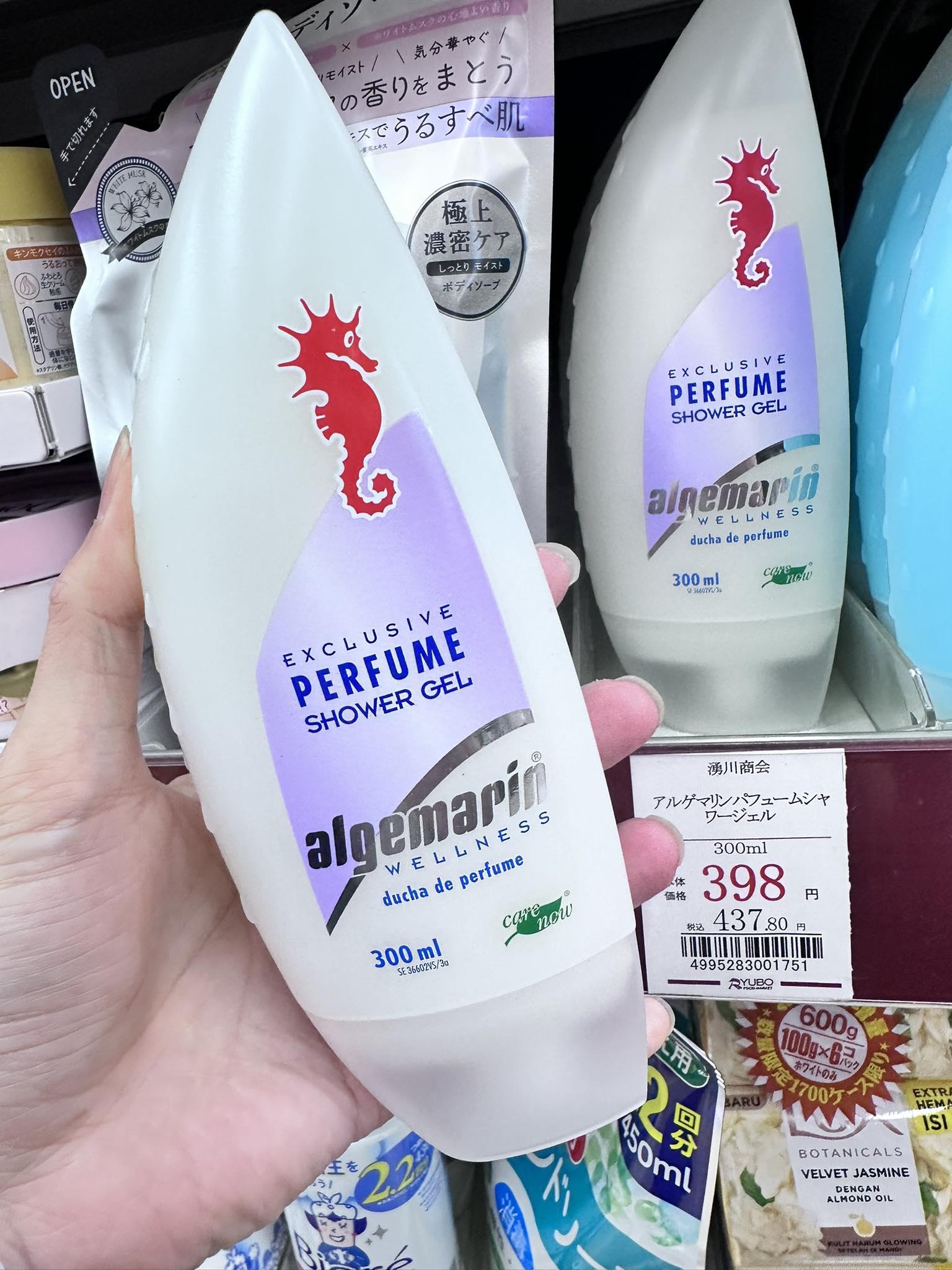 網友在日本找到一款風靡全球的沐浴乳。（圖／翻攝自「日本超市超商挖寶討論區」臉書社團）