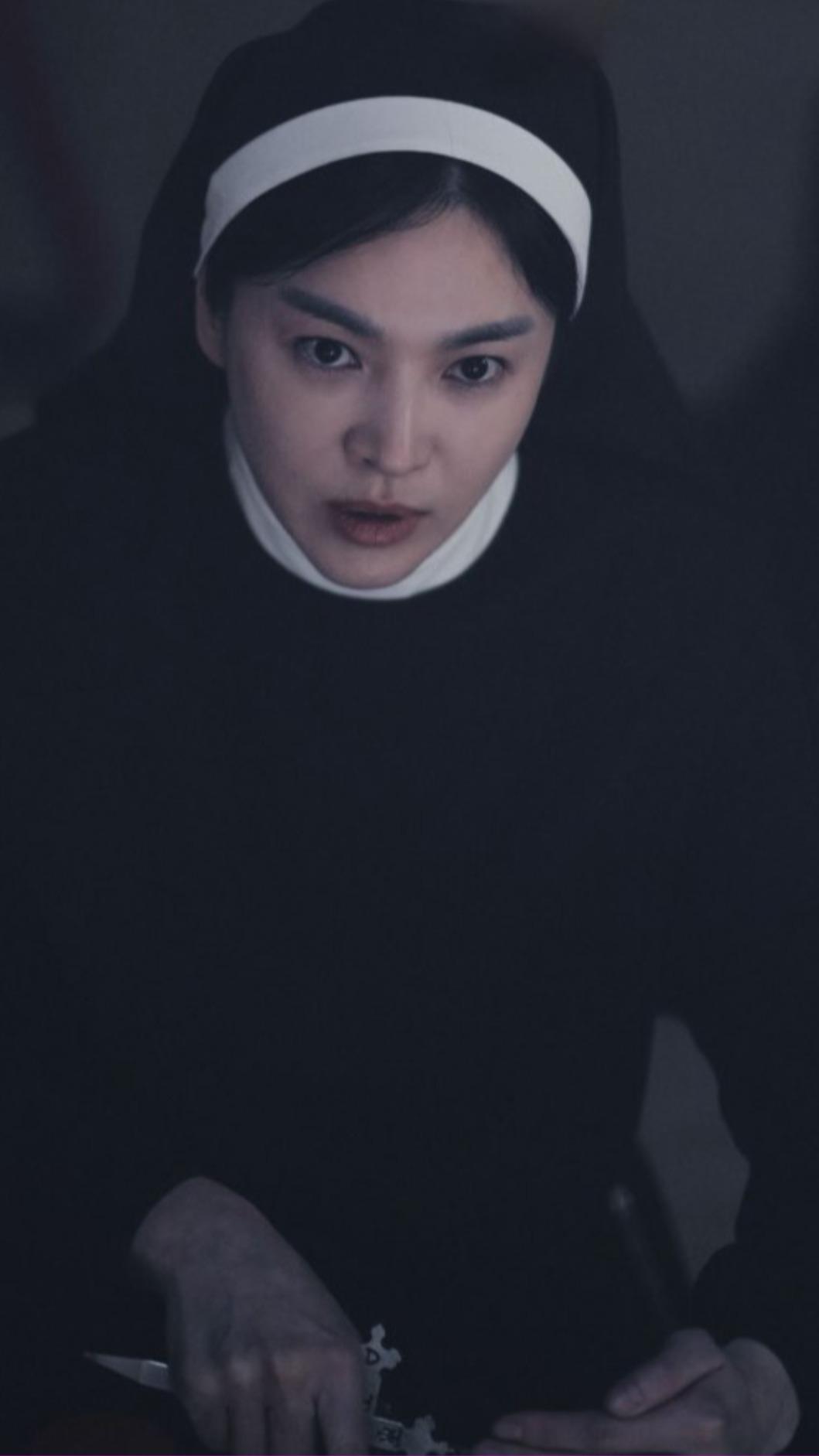 宋慧喬主演《黑祭司2:闇黑修女》票房成績突破166.63萬觀影人次。(圖/車庫娛樂提供)