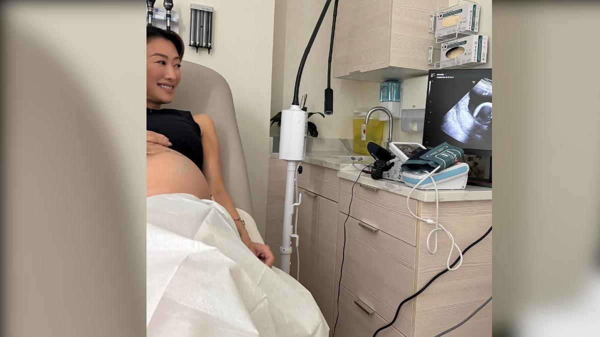 謝婷婷孕肚明顯。(圖/翻攝自謝婷婷IG)