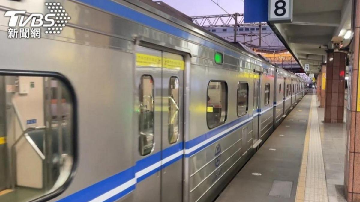 Taiwan Railways to adjust schedule (TVBS News) Railway schedule changes to improve Taiwan travel times