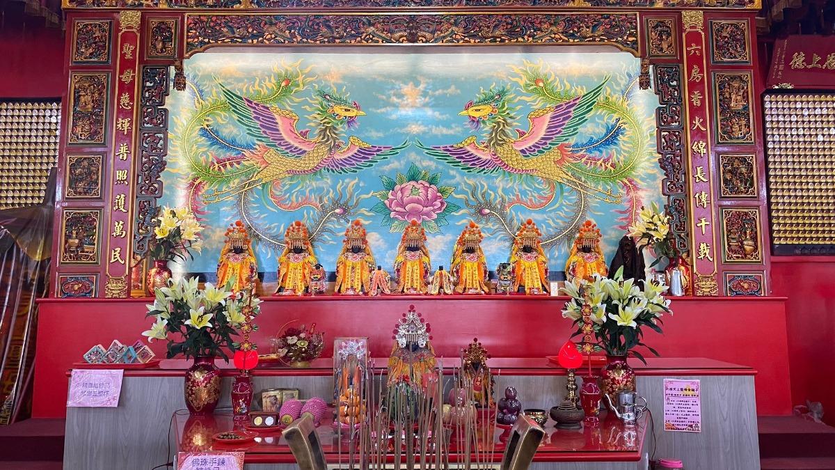 白沙屯媽突找六房媽敘舊！4年沒見淵源曝　粉紅人龍畫面震撼