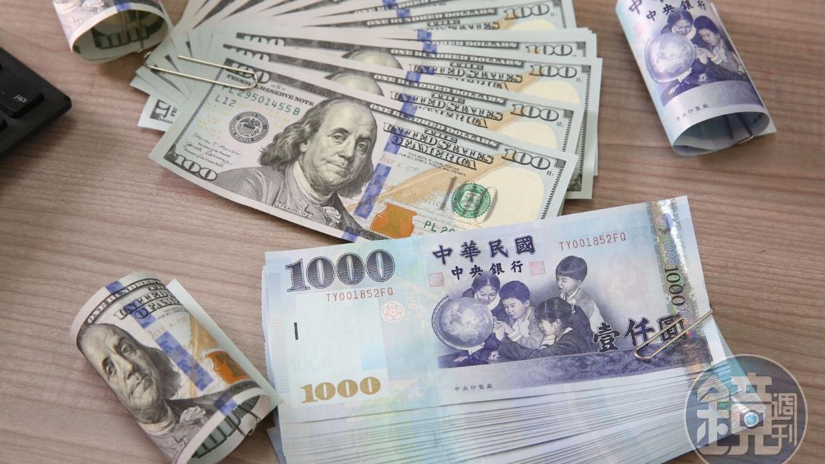 台幣升值民眾瘋搶換匯！導致多家網銀塞爆金管會3點回應了│TVBS新聞網