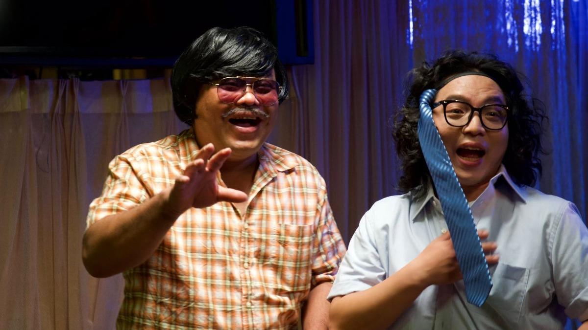 巴大雄和潘信維客串彼此的MV，攜手打造巴大雄宇宙。（圖／翻攝自巴大雄臉書）