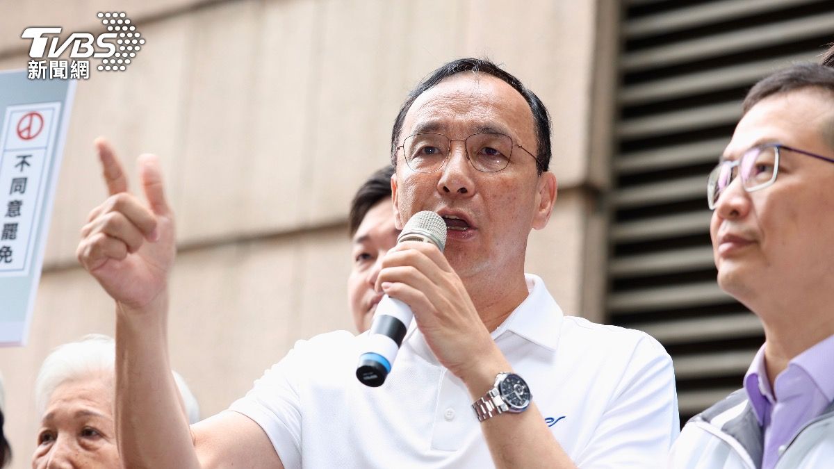KMT leader warns of economic challenges (TVBS News) Strong Taiwan dollar threatens exports, warns opposition