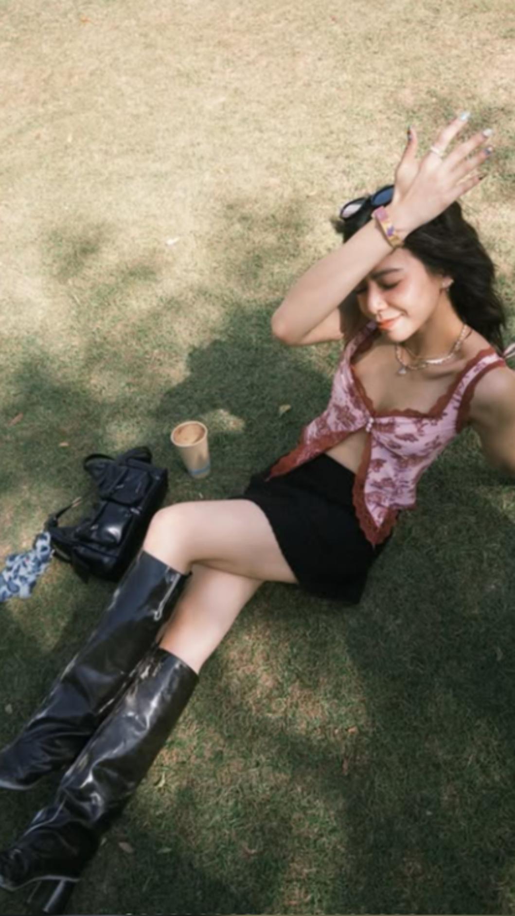 宋芸樺去美國進修還趁機去朝聖了科切拉音樂節。（圖／翻攝自IG）