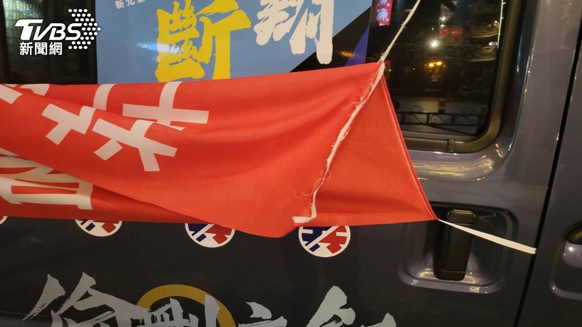 罷團宣傳車遭威嚇。（圖／TVBS）