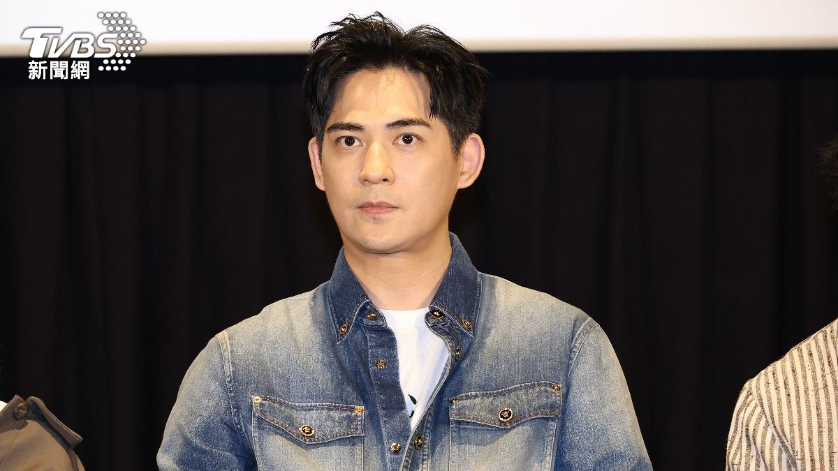 周渝民關在廁所自我對話。（圖／張哲鳴攝）