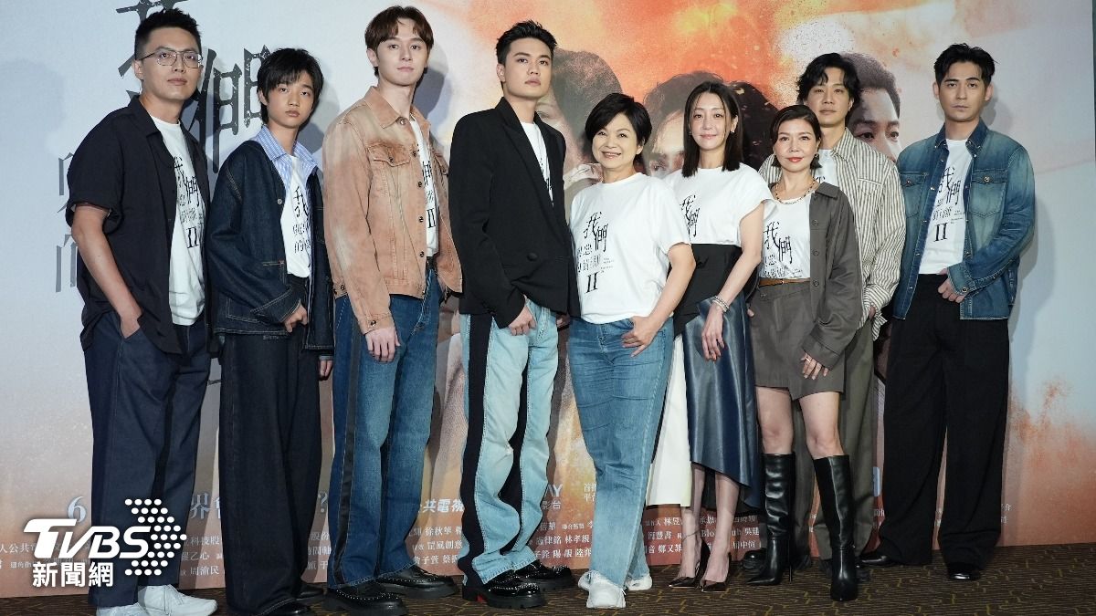 導演林君陽(左起)、白潤音、張軒睿、劉子銓、楊貴媚、謝欣穎、于子育、薛仕凌、周渝民出席記者會。(圖/張哲鳴攝)