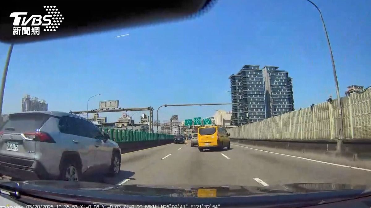 小黃變換車道像甩尾　民眾檢舉卻「不舉發」