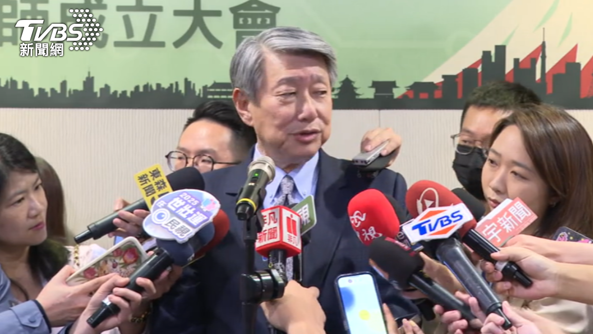 駁餐宴圖利崇越　郭智輝：指控要提證據