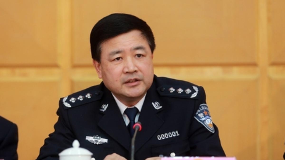 習近平指定公安部長王小洪赴瑞士出席美中貿易談判。(圖／翻攝caixin.com)