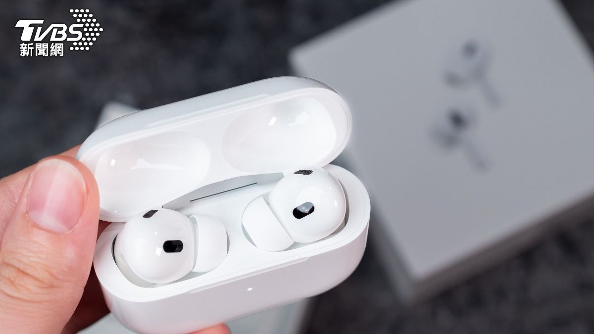 外媒分析現在就該購買AirPods pro2的3個理由。（示意圖／shutterstock 達志影像）