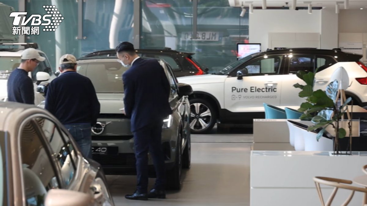 台4月車市轉冷！3品牌新車最高降12萬拚買氣