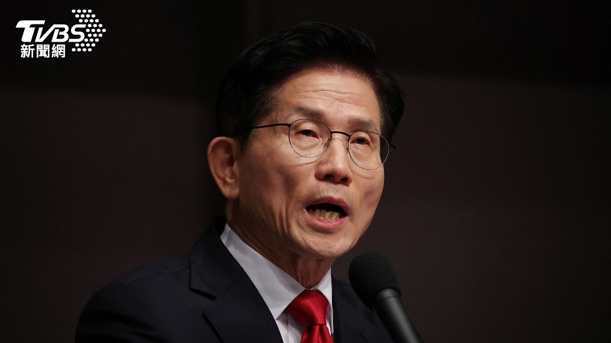 國民力量黨昨天深夜宣布，旗下黨員投票拒絕以前總理韓悳洙取代金文洙，金文洙被提名身分因此自動恢復。（圖／達志影像路透社）