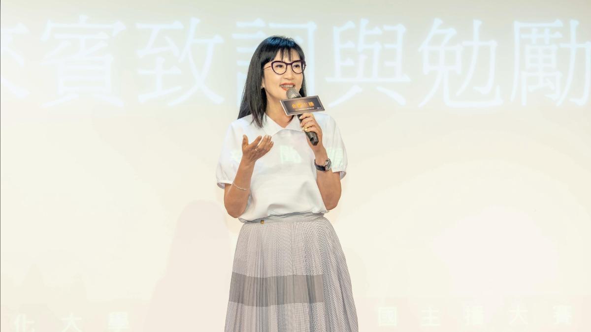 TVBS主播方念華在評審過程最重視「台風」表現。(圖/TVBS) TVBS主播方念華在評審過程最重視「台風」表現。(圖/TVBS)
