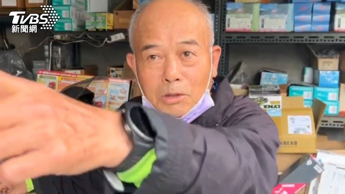 受害屋主林先生。（圖／TVBS）