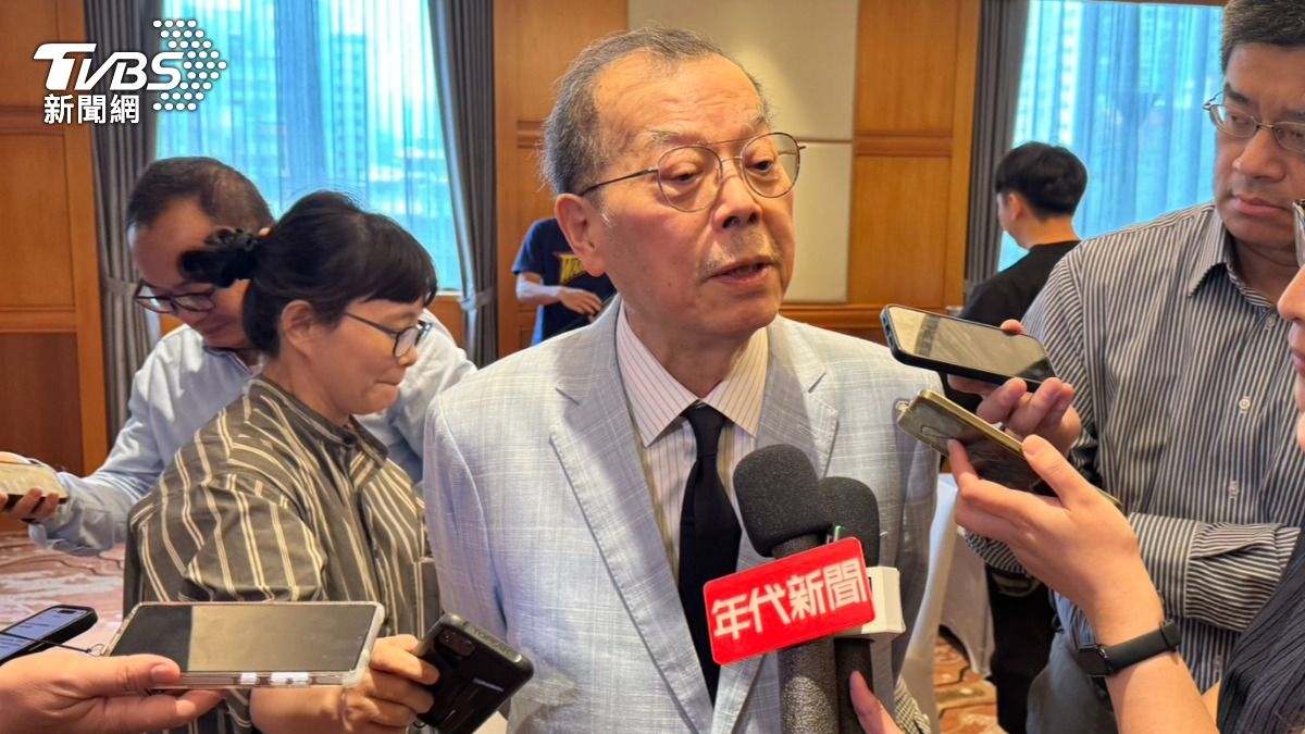 黃崇仁表示多放3、4天假死不了人。（圖／謝佩穎攝）