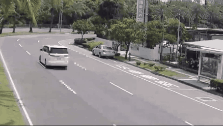 監視器拍下肇事瞬間。（圖／TVBS）