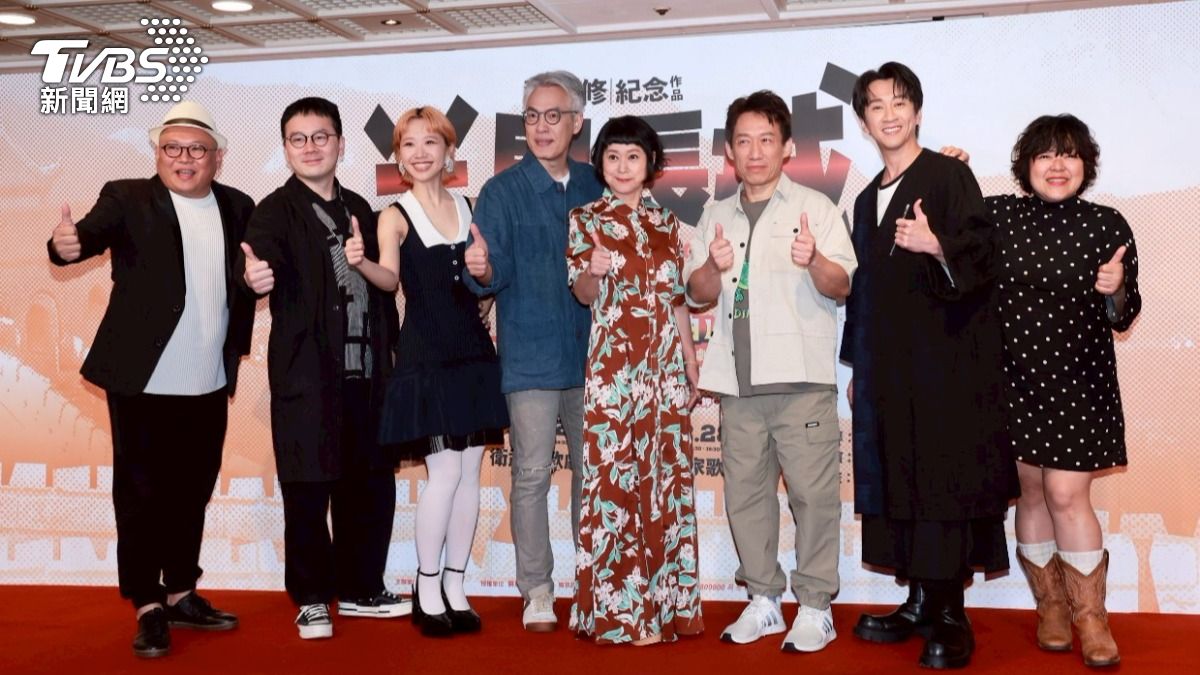 大愷(左起)、許栢昂、Lulu、樊光耀、王月、郭子乾、陳漢典、杜詩梅合作。(圖/趙世平攝)
