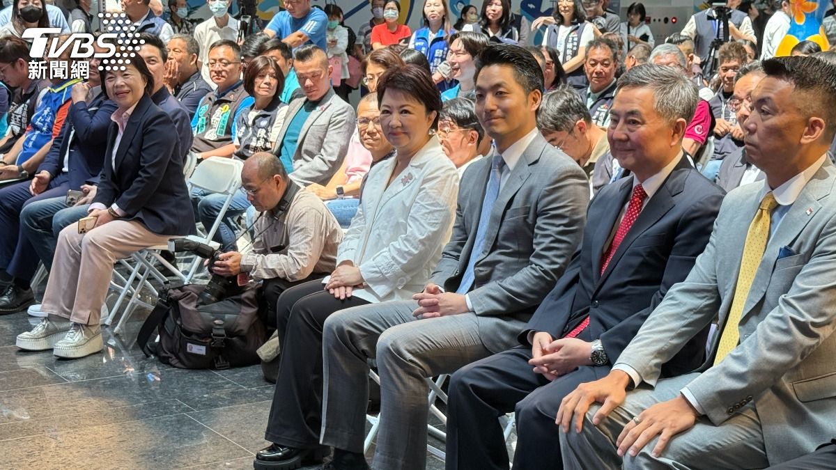 Taichung MRT Blue Line hits milestone (TVBS News) Taichung MRT Blue Line project hits major milestone