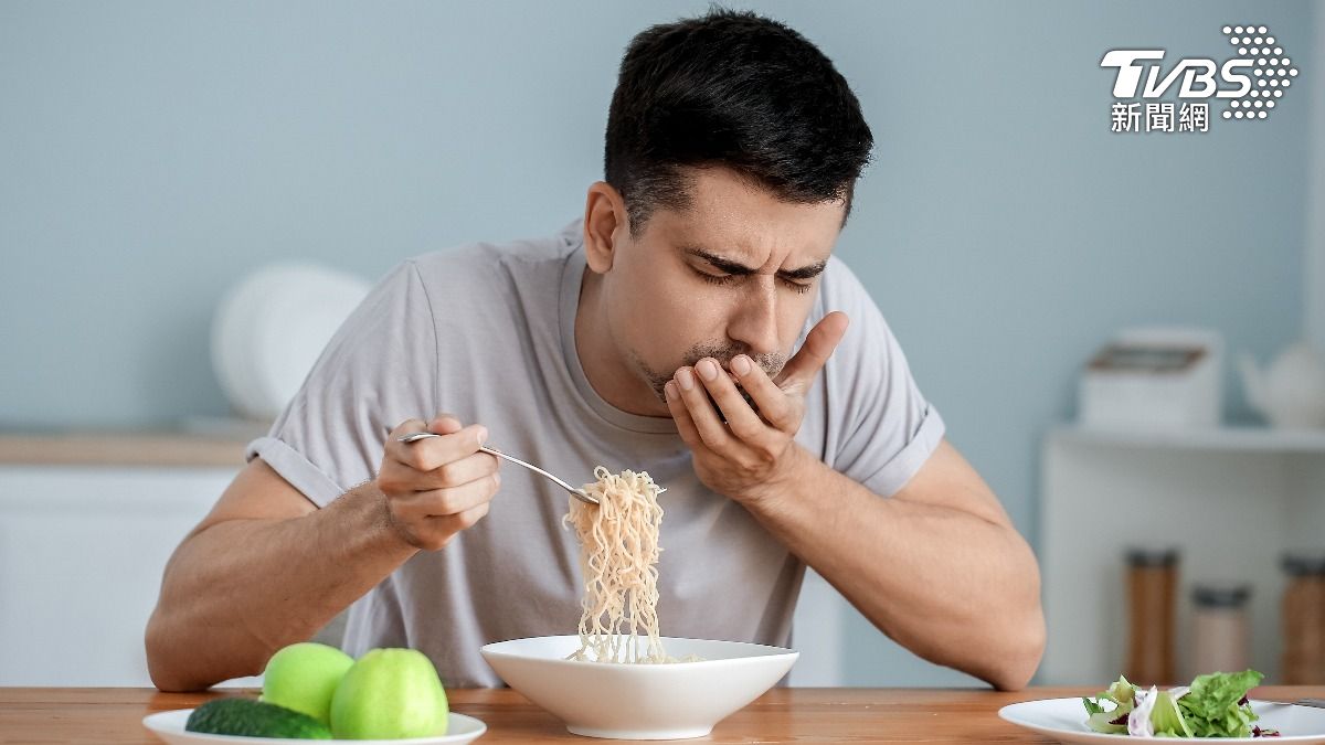 英國一名男子患有食物障礙，一天只吃麵包、麥片和軟糖。(示意圖／shutterstock 達志影像)