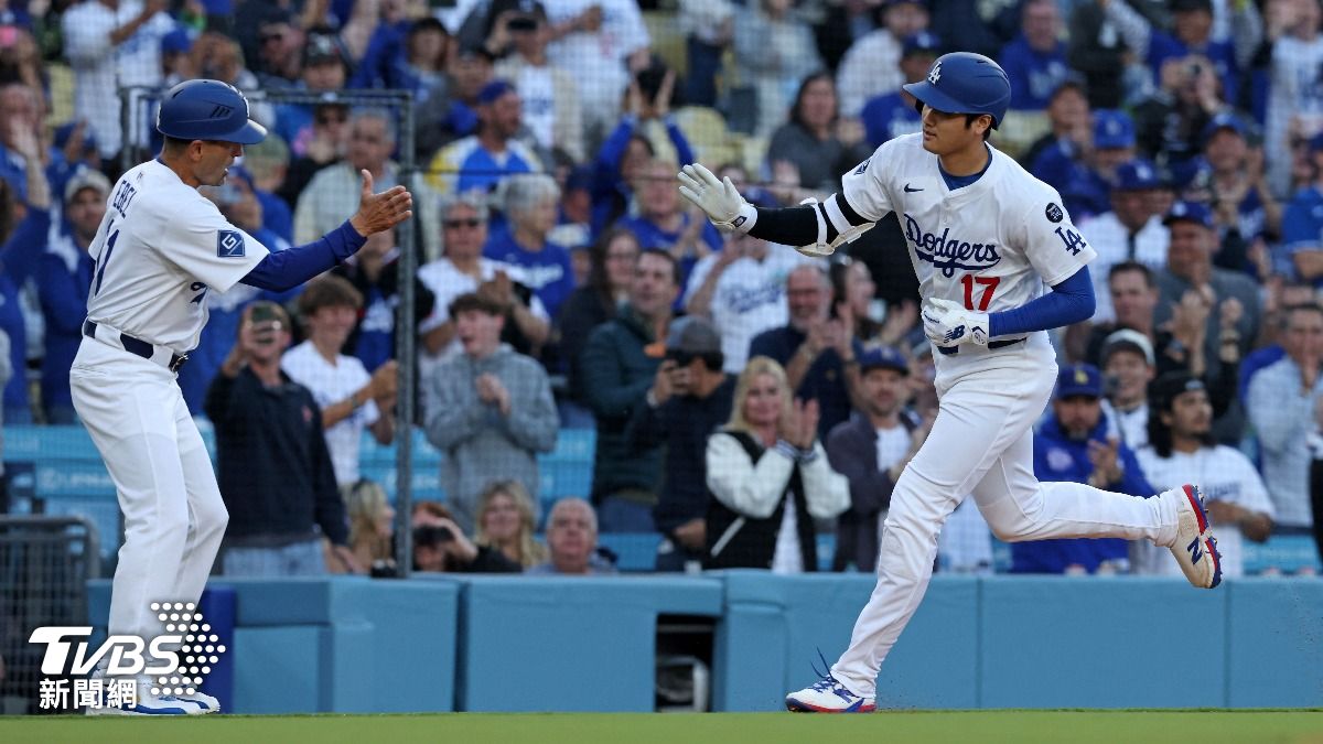 大谷翔平（右）開轟。（圖／達志影像路透社）