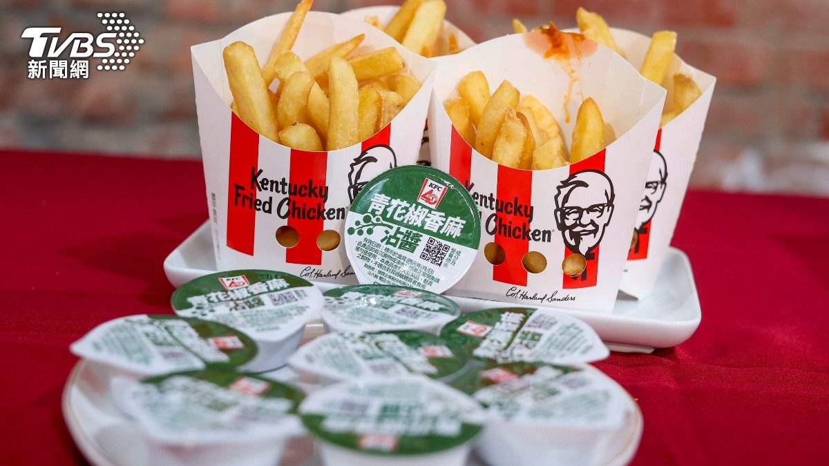 這次更推出青花椒香麻沾醬。（圖／華子琛攝）