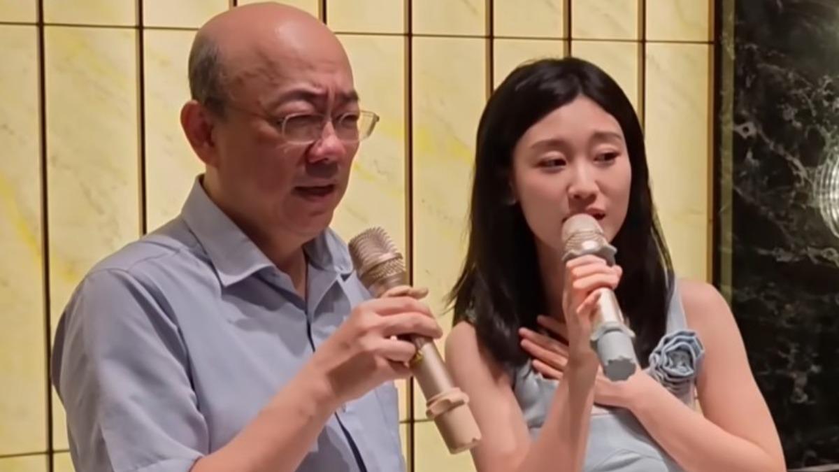 郭正亮（左）。（圖／翻攝自YT‪@Guovision-TV）